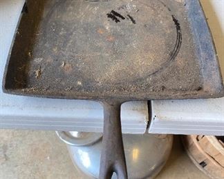 Cast Iron Breakfast Griddle