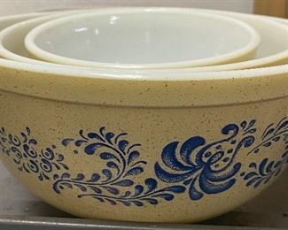 Pyrex Mixing Bowls