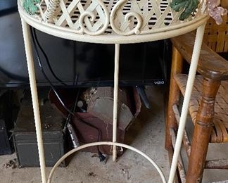 Metal Plant Stand