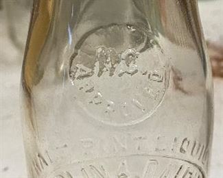Half Pint Carolina Dairies Kannapolis NC Slug Plate Milk Bottle
