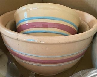Banded Stacking Bowls