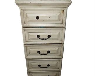 $100 -  6 Drawer Chest of Drawers Distressed White ES99                                                                                                                     Description : This 6-drawer lingerie chest pairs a space-conscious design with plenty of storage, so it's perfect for keeping everything from delicates to smaller clutter organized! It features a two-tone finish with distressed accents for a little heirloom appeal. It's slim profiles means you can even slip it into a closet!

 

Condition Desc. : Fair Condition - missing top drawer hardware
Local pick up : Vienna VA.  Contact us for shipper suggestions.


Measurements

Length : 20
Width : 16
Height : 52