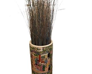 $100 - Asian Colorful Porcelain Umbrella Stand  / Vase MF95-2                                                                                                            Description : Beautifully painted in a lush and colorful design, this umbrella stand / vase features traditional floral and narrative scenes inspired by historic artworks found in Cantonware from China. An Asian porcelain umbrella stand is useful and a fine decorative accessory in your entryway LOCAL PICK McLean VA. Please contact us for shipper suggestions.


Local Pick up McLean, VA.  Contact us for shipper suggestions.

Condition Desc. : Good Condition
Location : McLean VA

Measurements

Length : 9
Height : 19