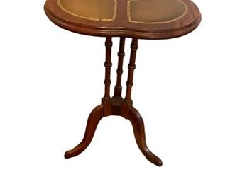 $85 - Leather Inlay Trefoil Cloverleaf  Wood Occasion Table MF95-14                                                                                       Description : Antique Trefoil Accent Table w/Leather Top & Wood Pedestal Base. Family heirloom circa 1950’s. This vintage small accent table is loaded with unexpected details. The cloverleaf top is a 3 part split leather inlay with gold trim. It is a solid wood table with three legs in excellent vintage condition.


Item Number : 95-14

Category : Tables

Brand : Unbranded

Local Pick up McLean, VA.  Contact us for shipper suggestions.

Condition Desc. : Good Condition
Location : McLean VA

Measurements

Length : 14
Width : 14
Height : 20.5