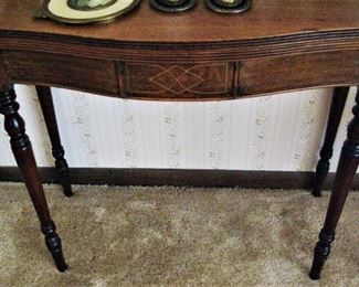 Art Deco Accent Table 