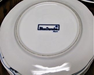 Blue Danube Dishes Set Japan