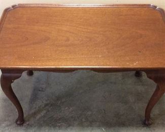 BIGGS FURNITURE COFFEE TABLE