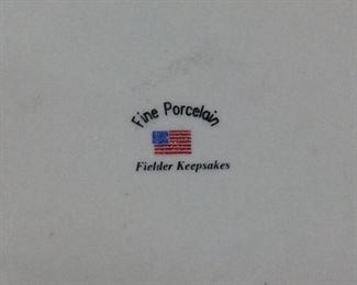 FIELDER KEEPSAKES USA TRAY WITH