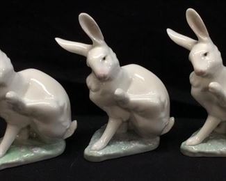 (3) LLADRO WASHING UP BUNNY PORCELAIN FIGURINES