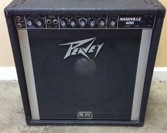 PEAVEY NASHVILLE 400 GUITAR AMPLIFIER