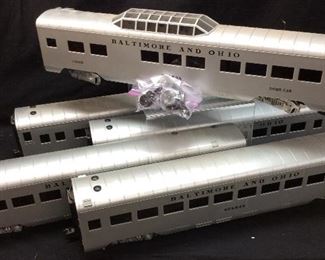 5 L.G.B. BALTIMORE & OHIO LIGHTED PASSENGER CARS, 1 DOME TOP PASSENGER CAR, G SCALE