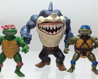 (3) TOY ACTION FIGURES, TEENAGE MUTANT NINJA TURTLES