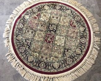 4’ ROUND HAND SPUN AREA RUG
