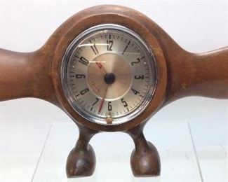 VTG. LUX CLOCK COMPANY PROPELLER DESK CLOCK