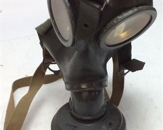 WORLD WAR 2 GAS MASK
