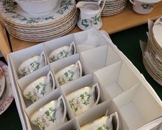 SYRACUSE CHINA
GARDENIA