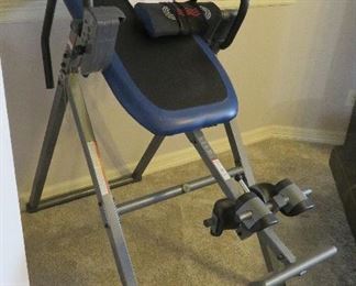 Innova inversion table
