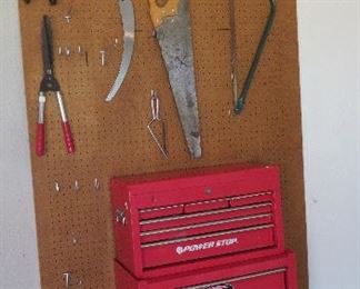 Tool chest