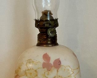 Antique Mt. Washington Oil Lamp