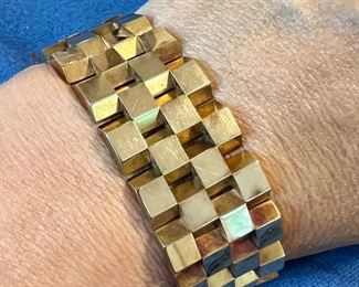 Vintage Chunky 18K Bracelet