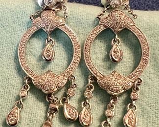 18K & Diamond Earrings