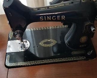 Singer Sewing Machine