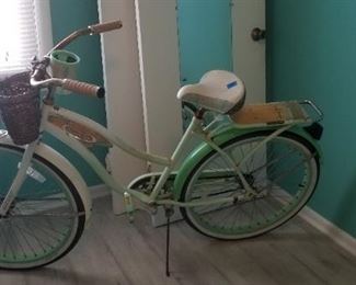 Panama Jack ladies bicycle