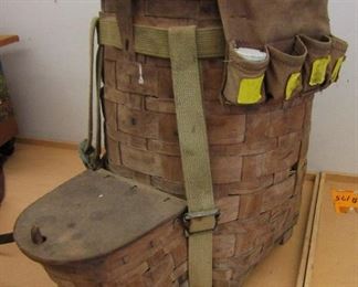 vintage Trapper basket