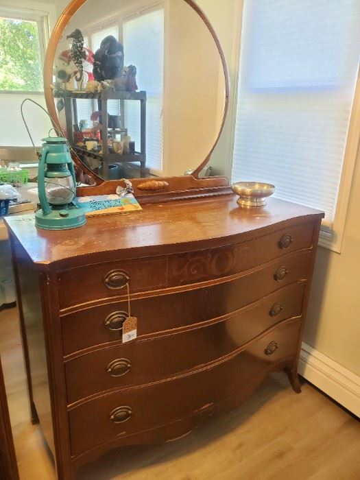 Lovely Lexington Heights Cottage Estate Sale starts on 8/27/2022