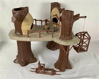 MACA210 Vintage Kenner Star Wars Ewok Village