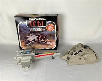 MACA216 Vintage Star Wars Battle Damaged XWing Fighter