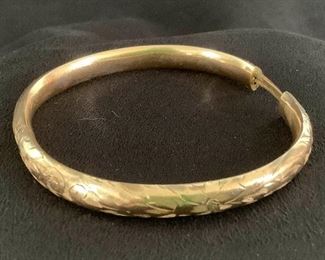 MACA219 10k Gold Bracelet