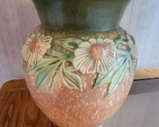 Vintage Roseville Dahlrose pottery