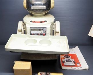 Robie Sr Computerized Programmable Robot, With Tray, Remote And Instructions