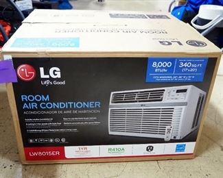 LG Room Air Conditioner Model LW8015ER, 8000 BTU/Hr, Good For Rooms Up To 340 Sq Ft, In Box