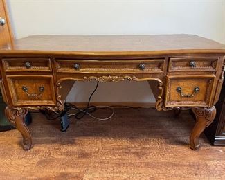 Beautiful detailed desk in mint condition, 60"W x 30"D x 32"H,  was $325, NOW $275