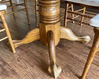 Additional view of pedestal of table