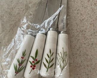 4 Xmas horduerve knife set, was $5, NOW $3