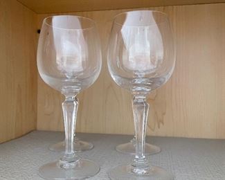Set of 4 wine goblets,  was $7, NOW $5