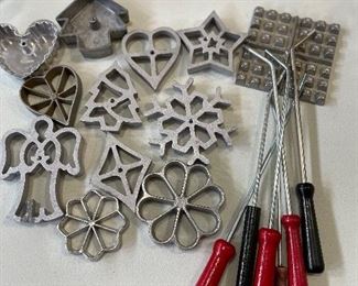 Vintage Rosette maker, $24