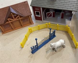 Barn with horse, fencing, jumping fence,  was $10, NOW $6