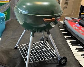 Play weber grill, 12"H,  was $7, NOW $5