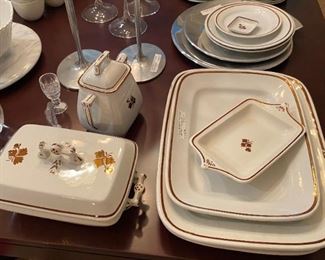 Alfred Meakin England Royal Ironstone Circa 1895