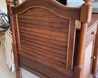 Wood louvered twin headboard with metal frame