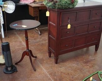 round table, lamp, small dresser or entry cabinet