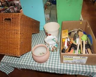 utensils, stair basket, flower pots