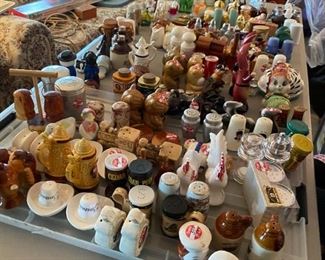  SALT AND OPEPPER  SHAKES