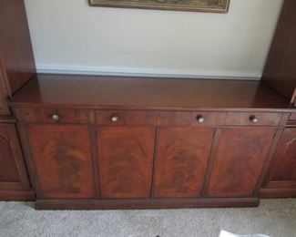 VINTAGE MAHOGANY BUFFET MADE BY THE WILLIAM A BERKELEY FURNITURE CO. MEASURES 68” X 20” X 35”