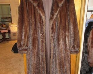 VINTAGE MINK COAT FASHION FURS MADE BY B. MARTINS TX WELL MAINTAINED SMOKE-FREE