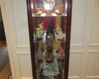 VINTAGE UPRIGHT FOUR SHELF SIDE ENTRANCE CURIO DISPLAY CABINET LIGHTED MEASURES 25” X 11” X 75”